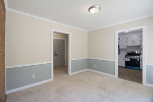 115 Monroe Dr-8