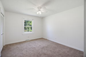 115 Monroe Dr-23