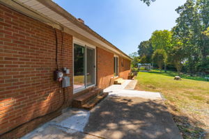 115 Monroe Dr-27