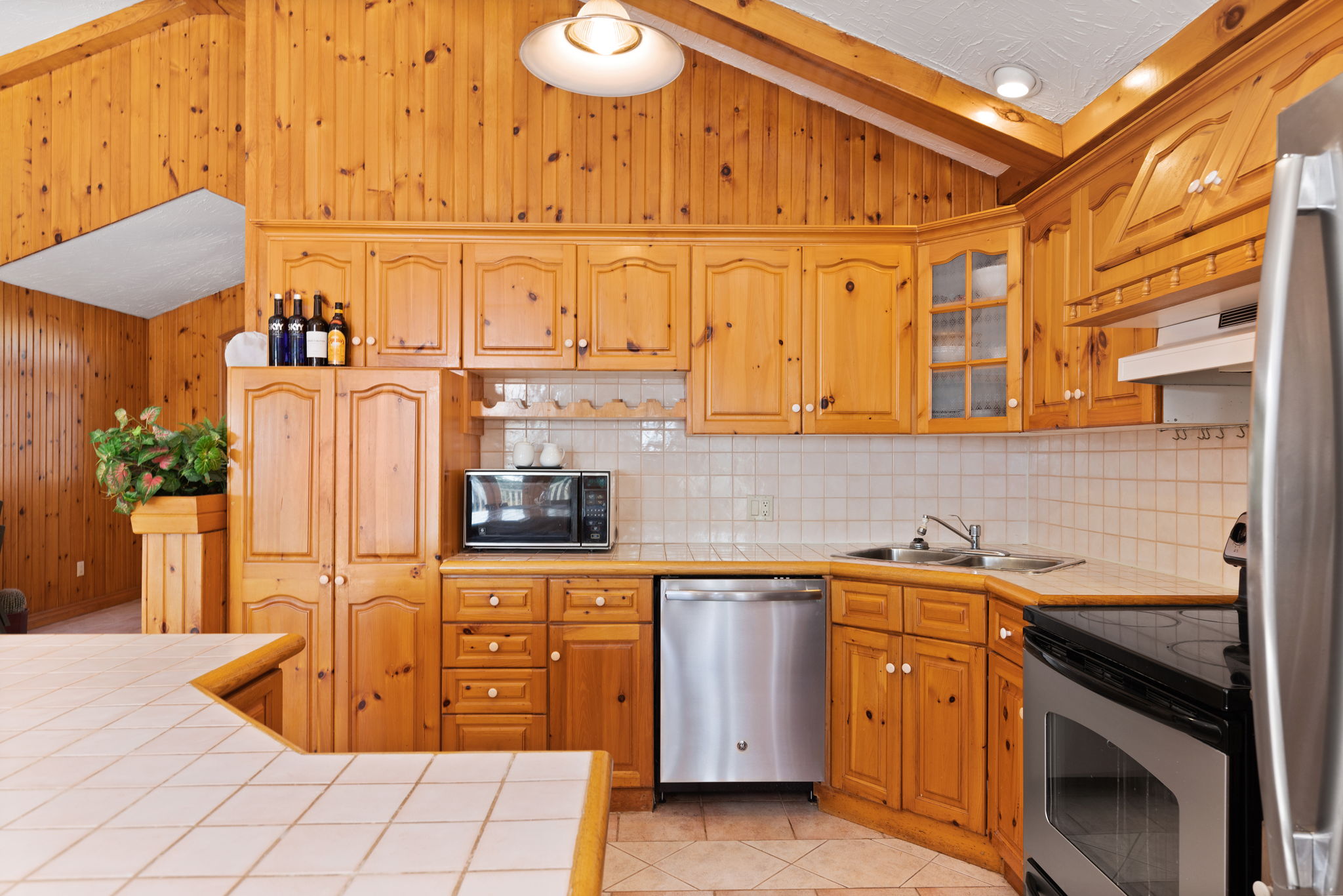  115 North Shore Rd. Pointe Au Baril, The Archipelago, ON P0G 1K0, US Photo 13