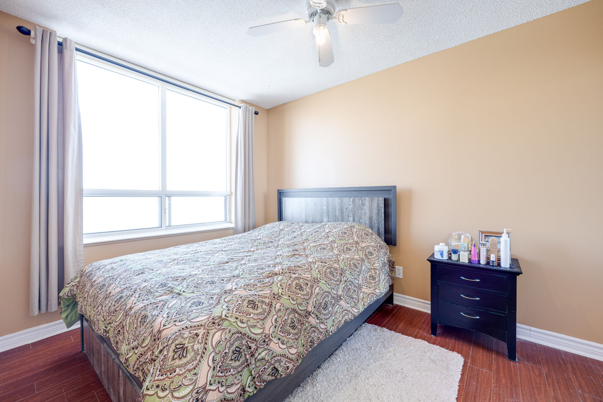 Toronto property showcase — delivered property photograph 14