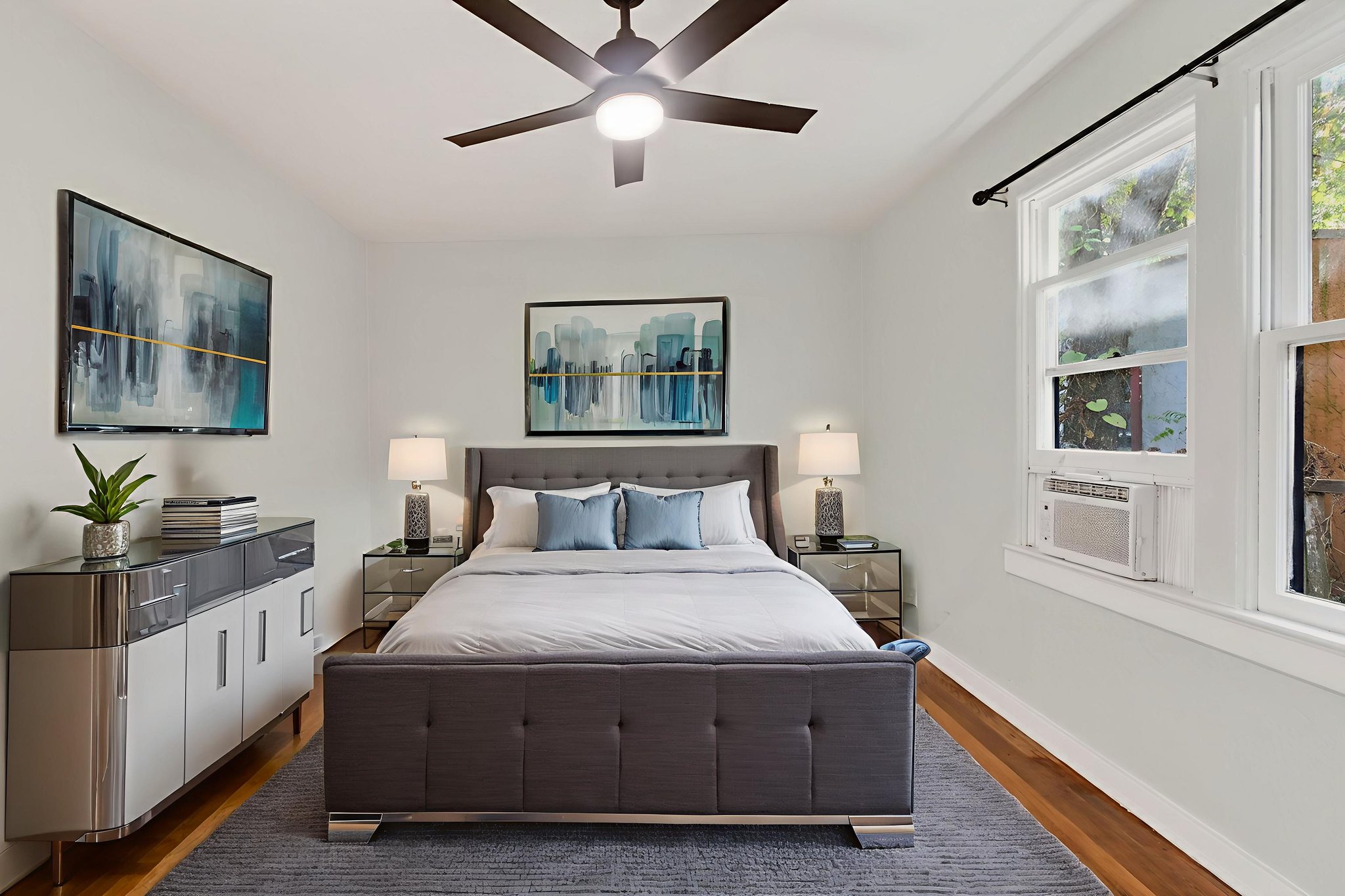 115 Palm Place-23 virtually staged.jpeg