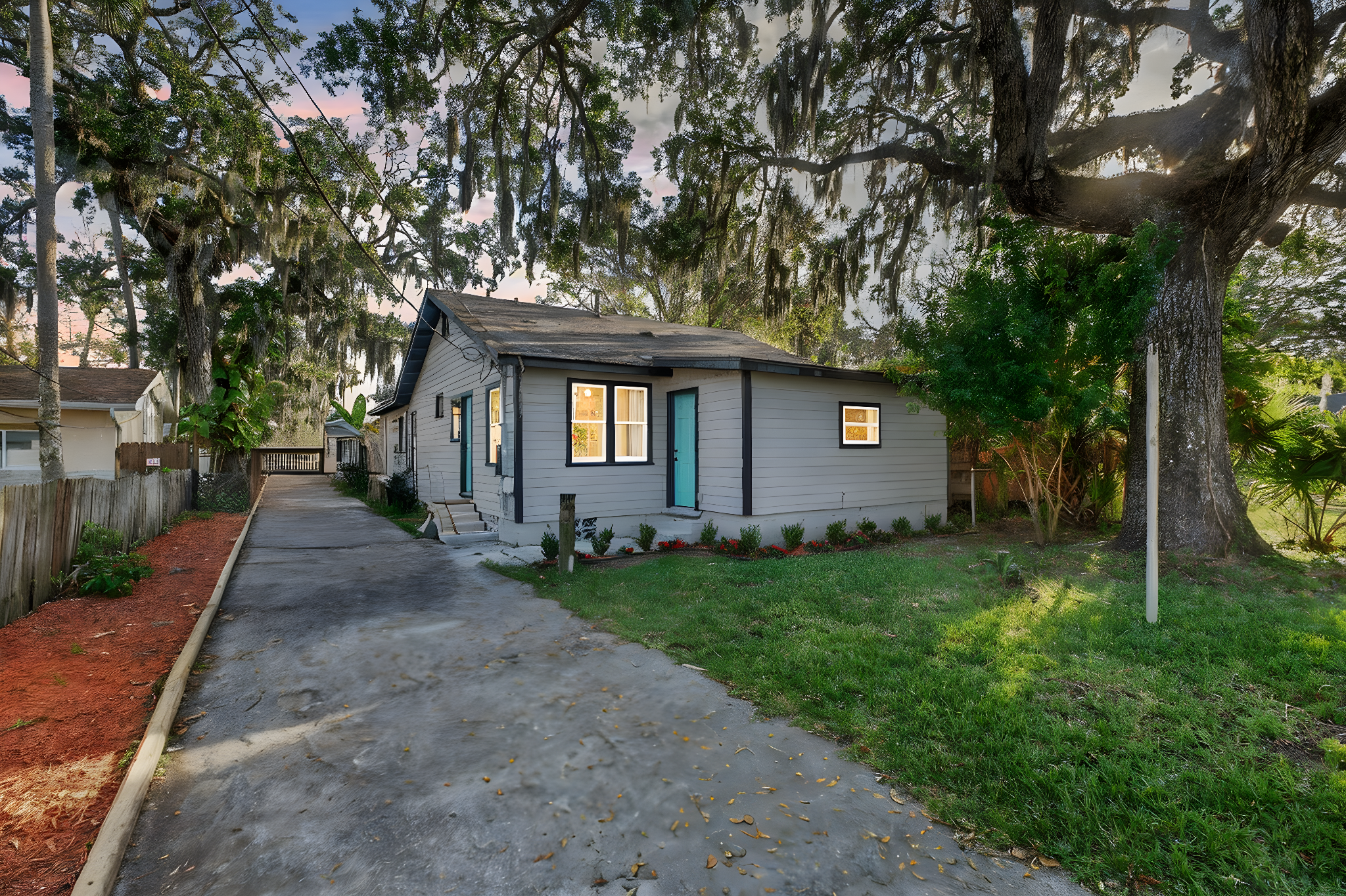 1-web-or-mls-115 Palm Place-1 day to dusk.jpeg