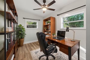 115 Palm Place-20 virtually staged.jpeg