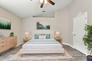 SFF07231 virtually staged.jpeg