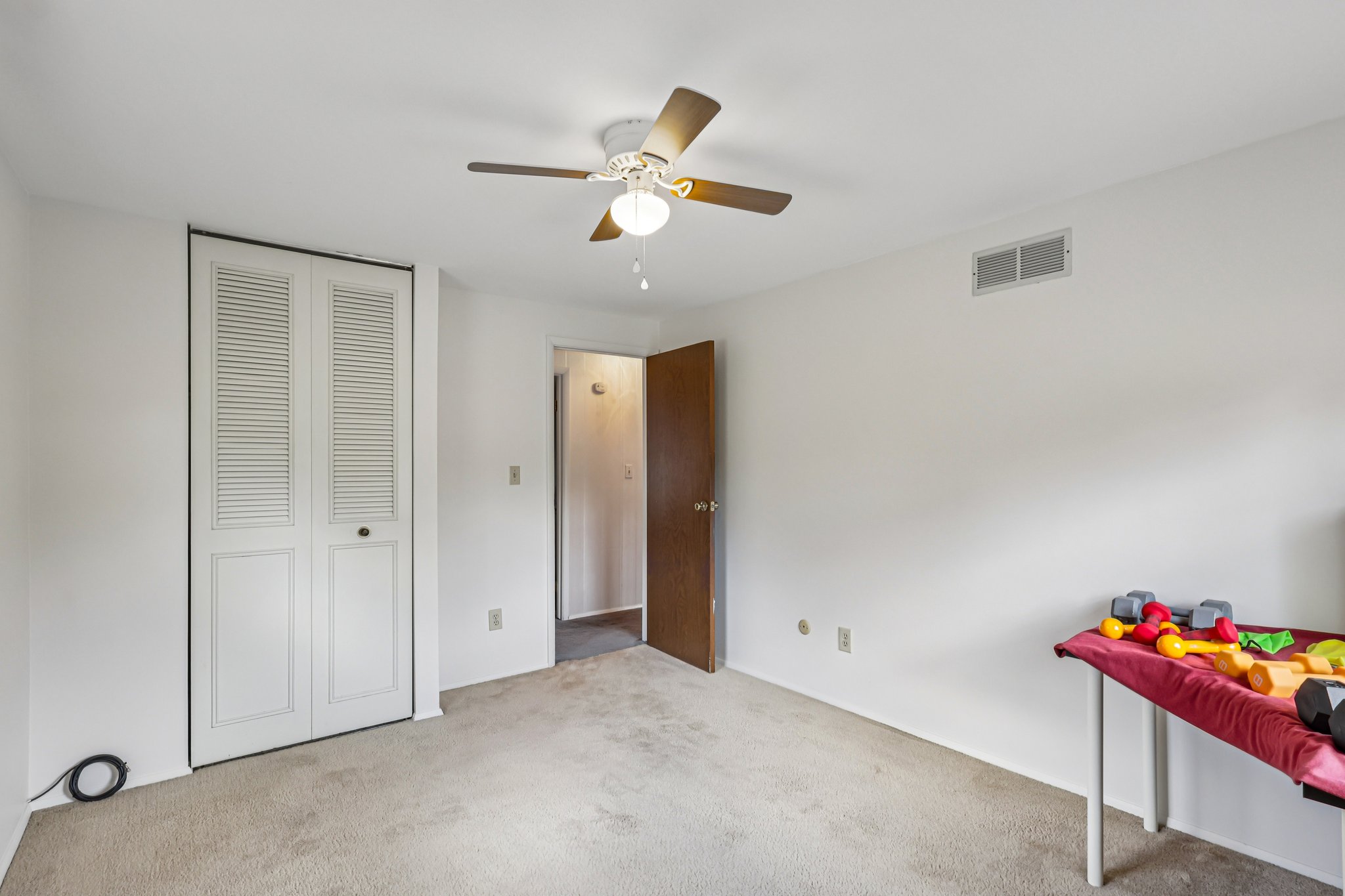 Pheasant Run Rd-S1704-037.jpg