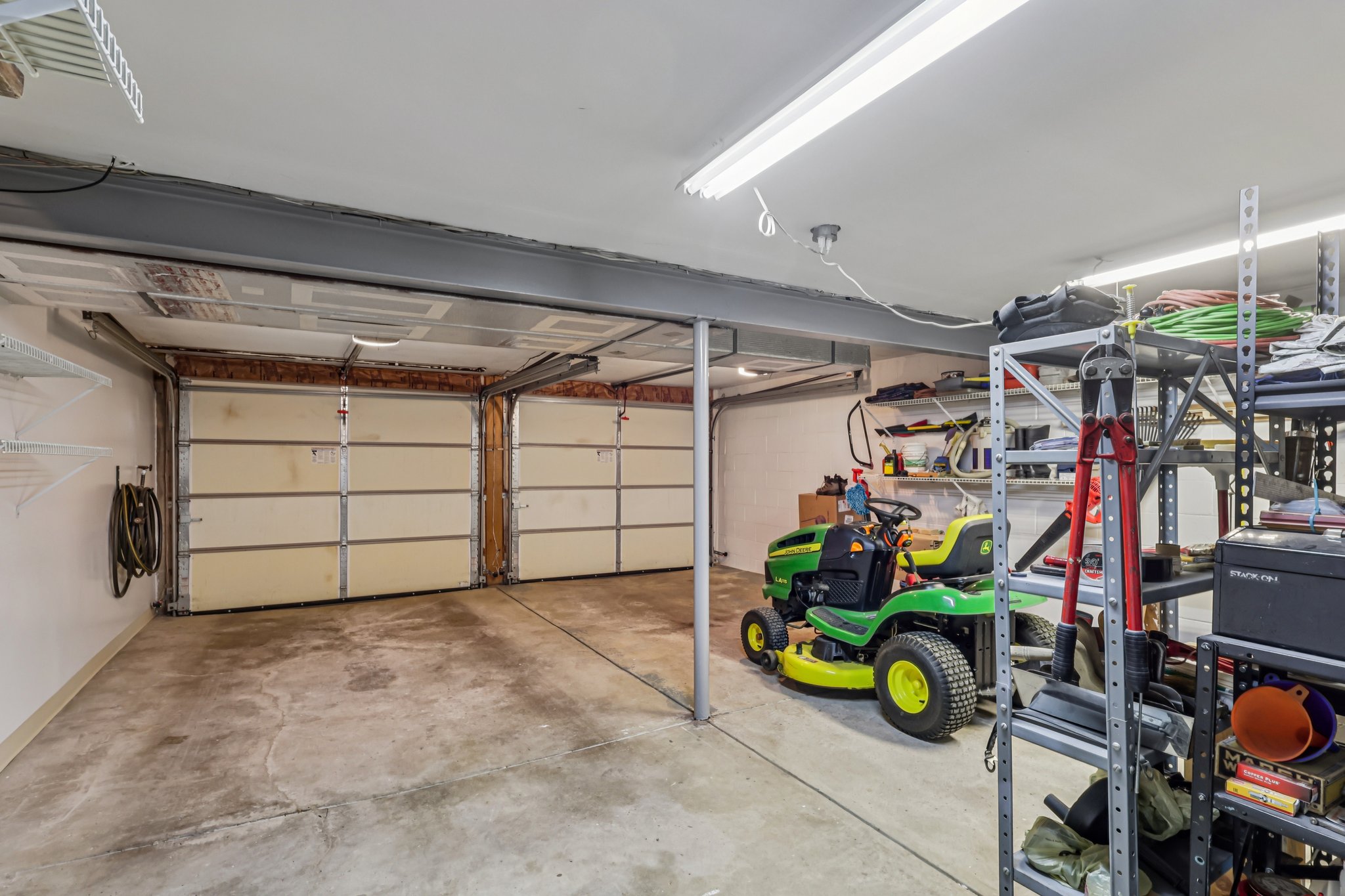 Pheasant Run Rd-S1704-038.jpg