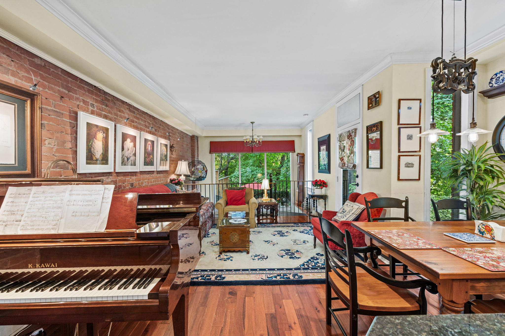 Toronto property showcase — delivered property photograph 8