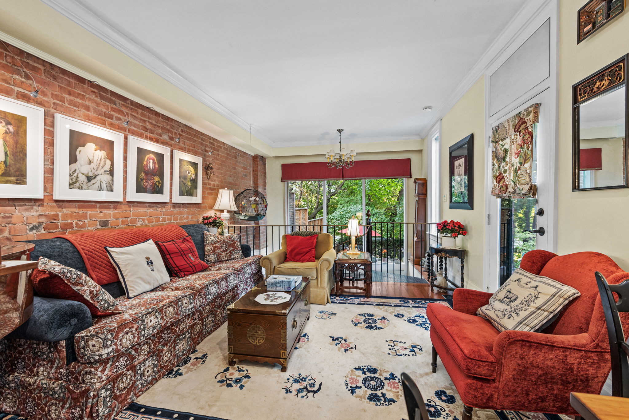 Toronto property showcase — delivered property photograph 9