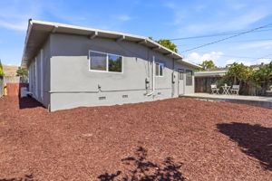 037_F8_115 S Gadsden Dr