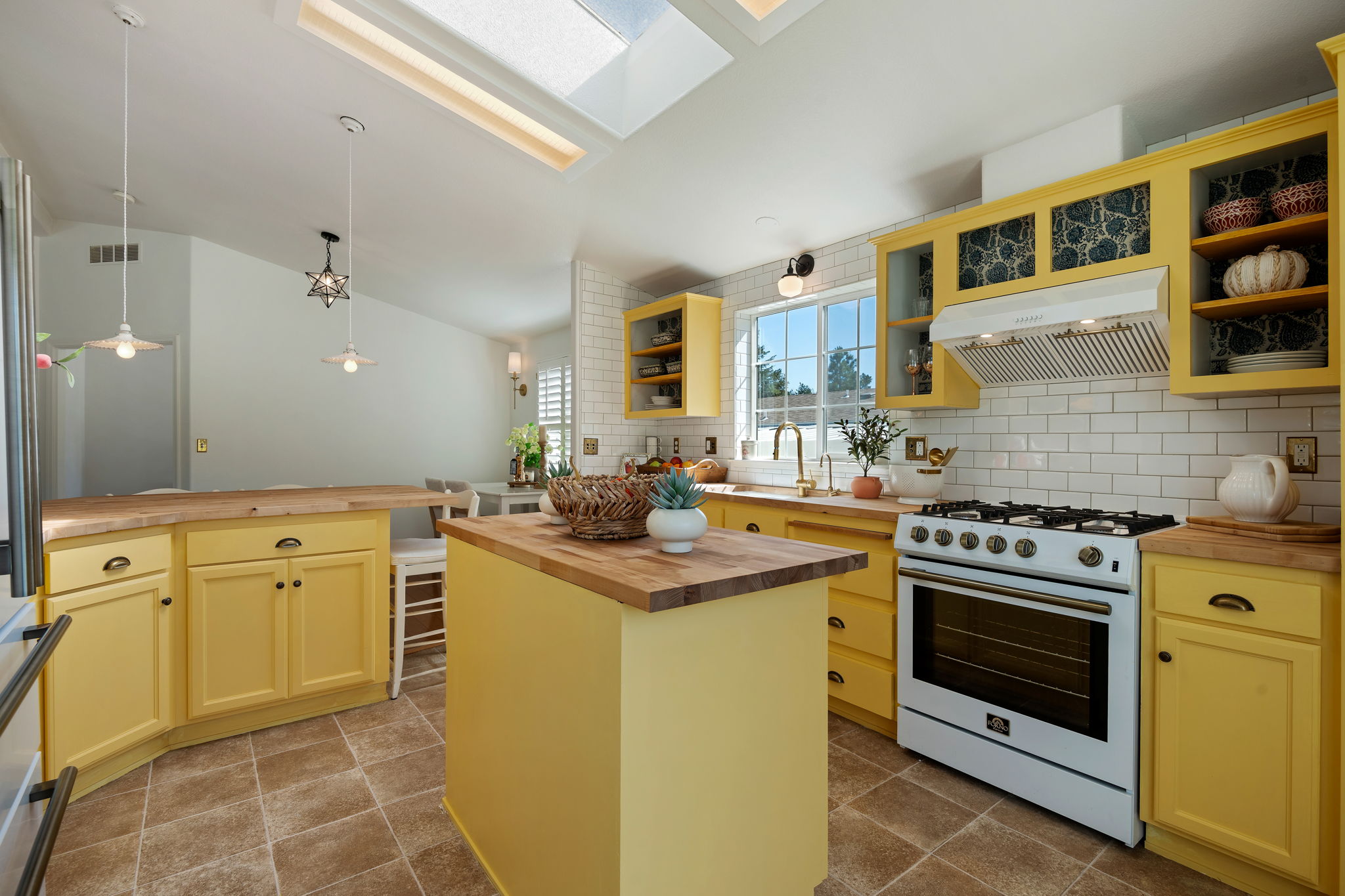 18-Kitchen