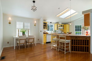 14-Dining - Kitchen