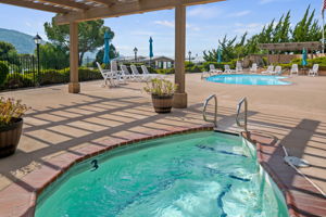 38 - Rancho Santa Ynez Estates Jacuzzi