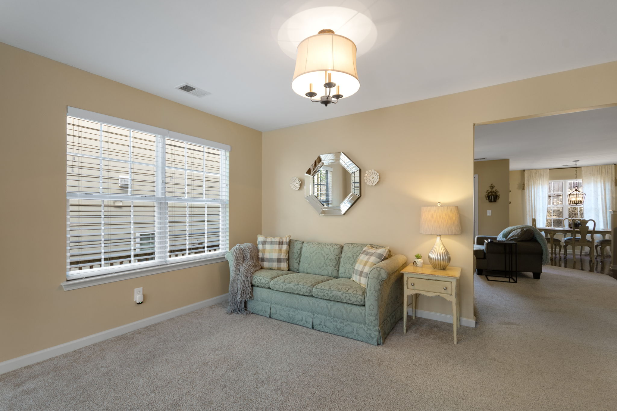 115 Village Pkwy, Woodstock, GA 30188, USA Photo 10