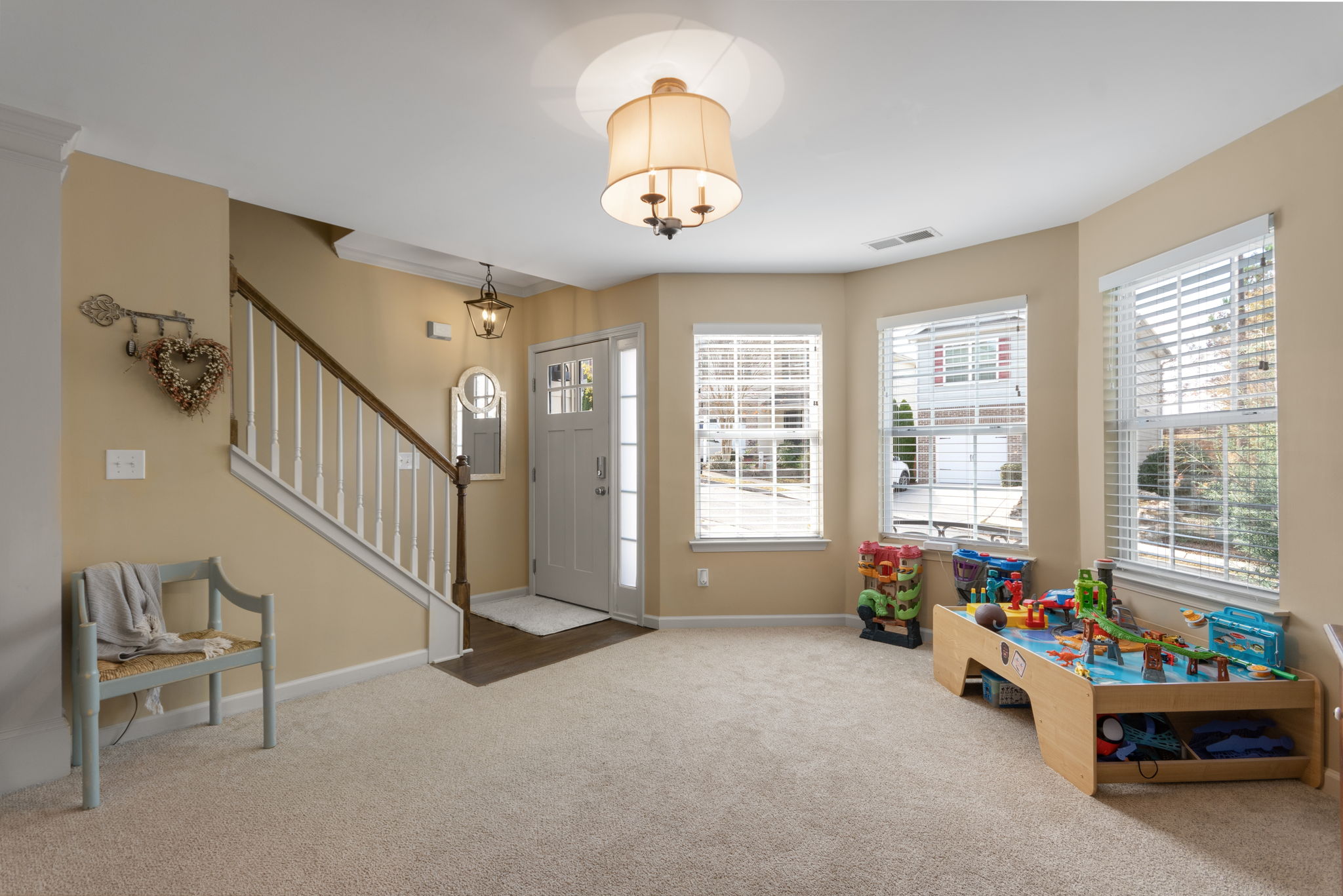 115 Village Pkwy, Woodstock, GA 30188, USA Photo 8