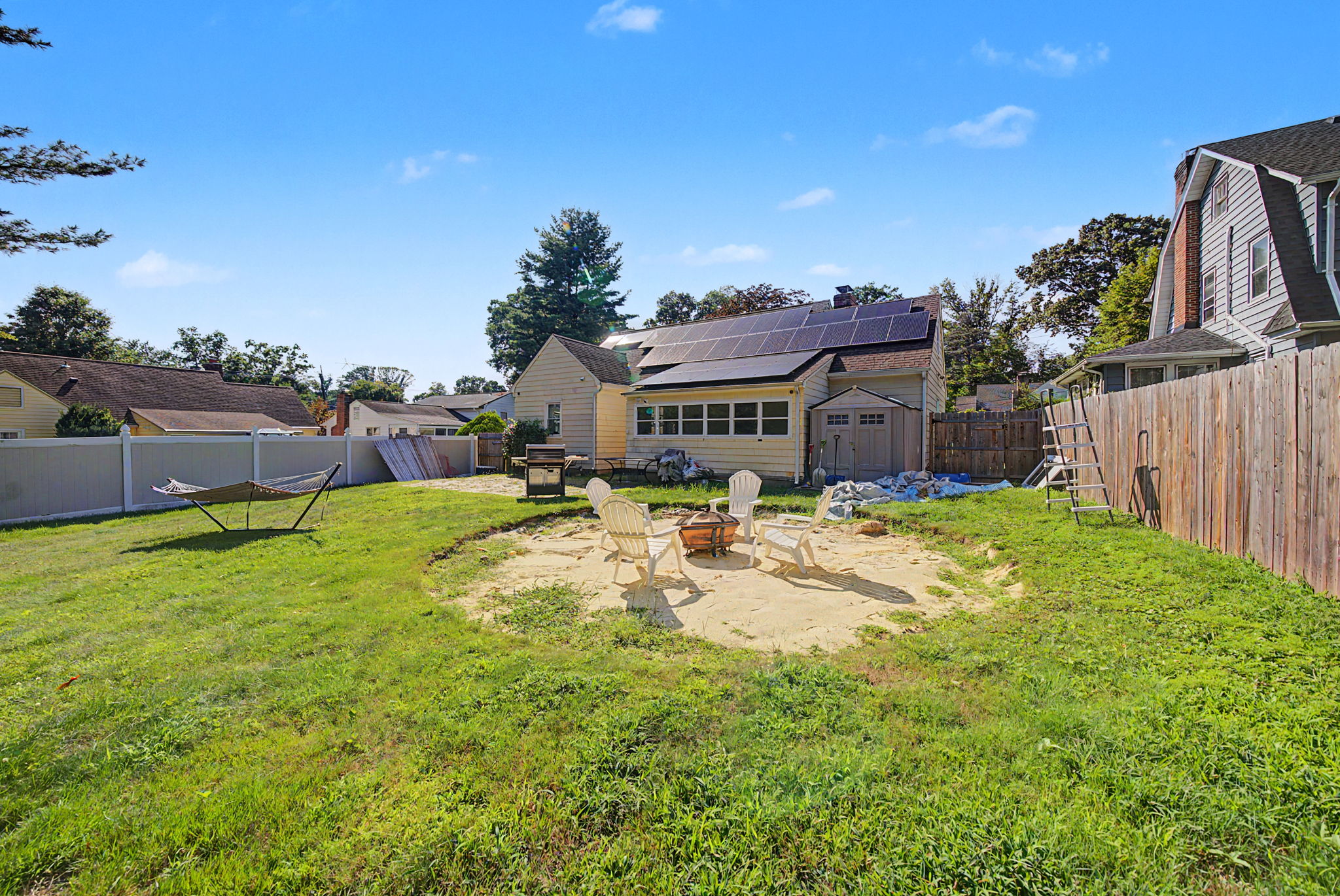  Photo 71