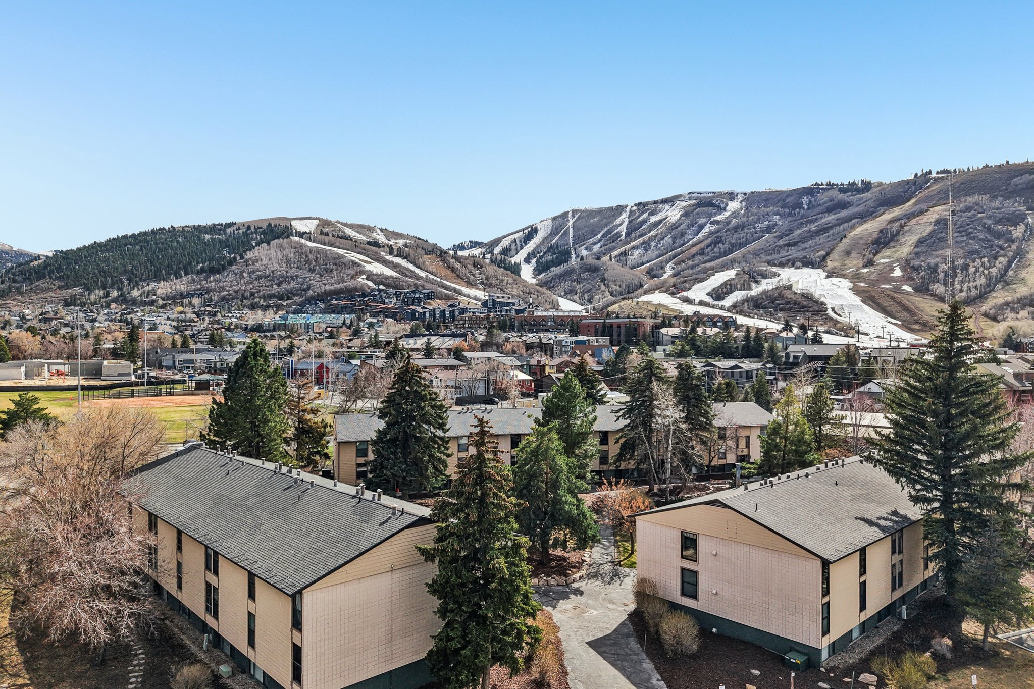 Deer Valley Dr-S2203-053.jpg