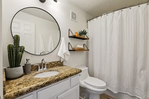 Deer Valley Dr-S2203-029.jpg