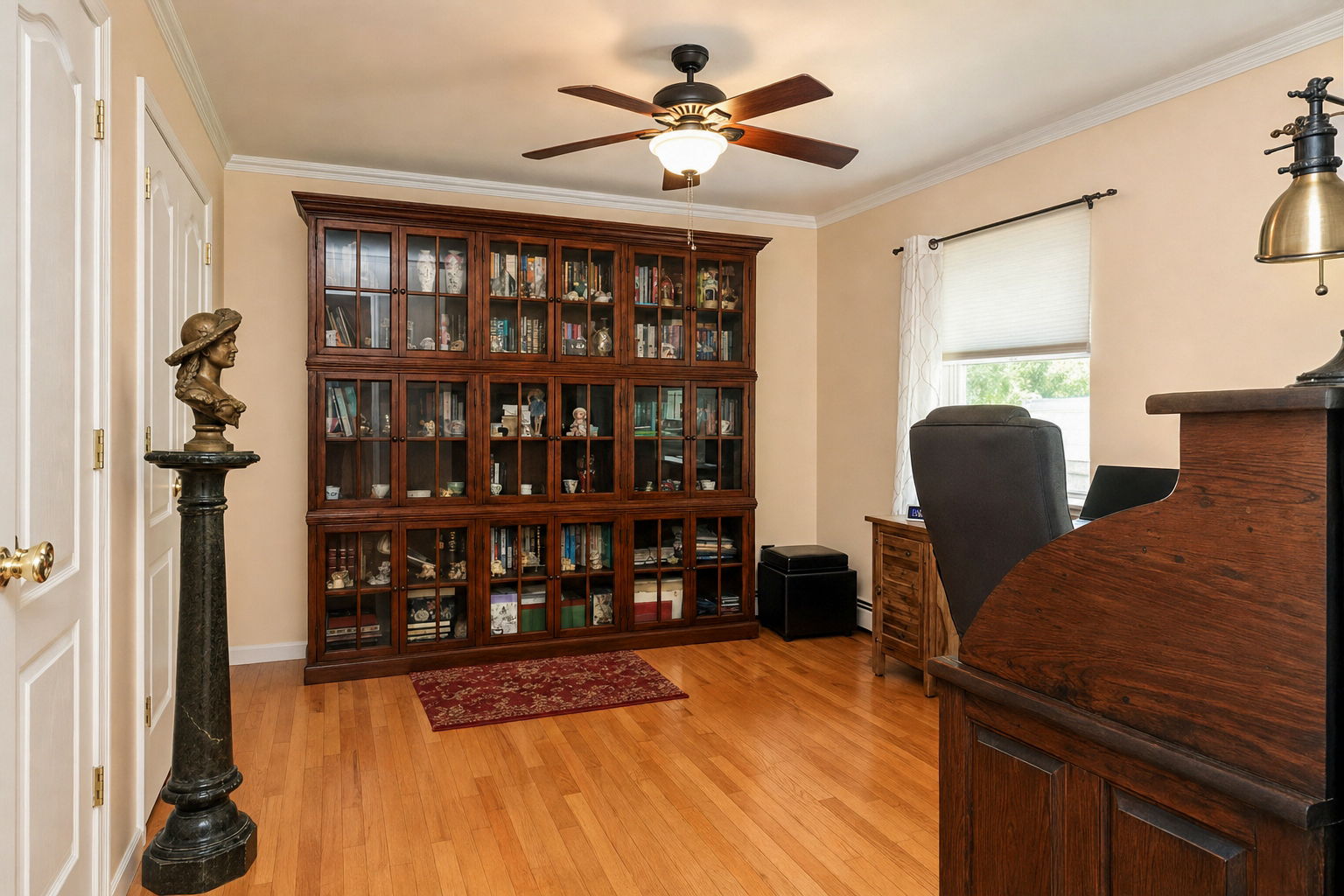 Photo 42
