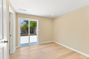 016_F8_1150 Kiely Blvd
