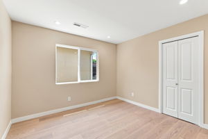 022_F8_1150 Kiely Blvd
