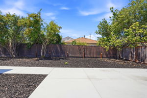 035_F8_1150 Kiely Blvd