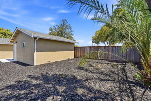 041_F8_1150 Kiely Blvd