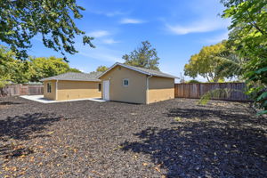 042_F8_1150 Kiely Blvd
