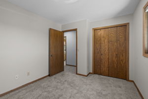  Photo 49