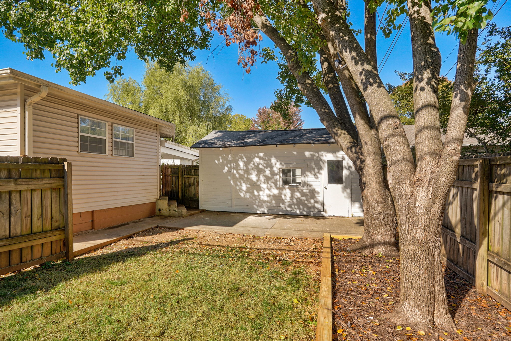 1150 S Kimbrough Ave-28