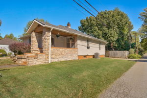1150 S Kimbrough Ave-4