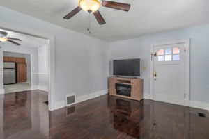 1150 S Kimbrough Ave-8