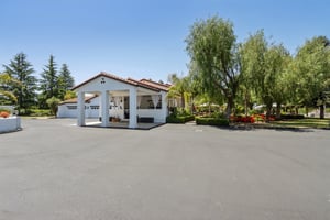 Stony Brook Dr-2205-074.jpg