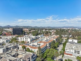 San Vicente Blvd 214-040.jpg