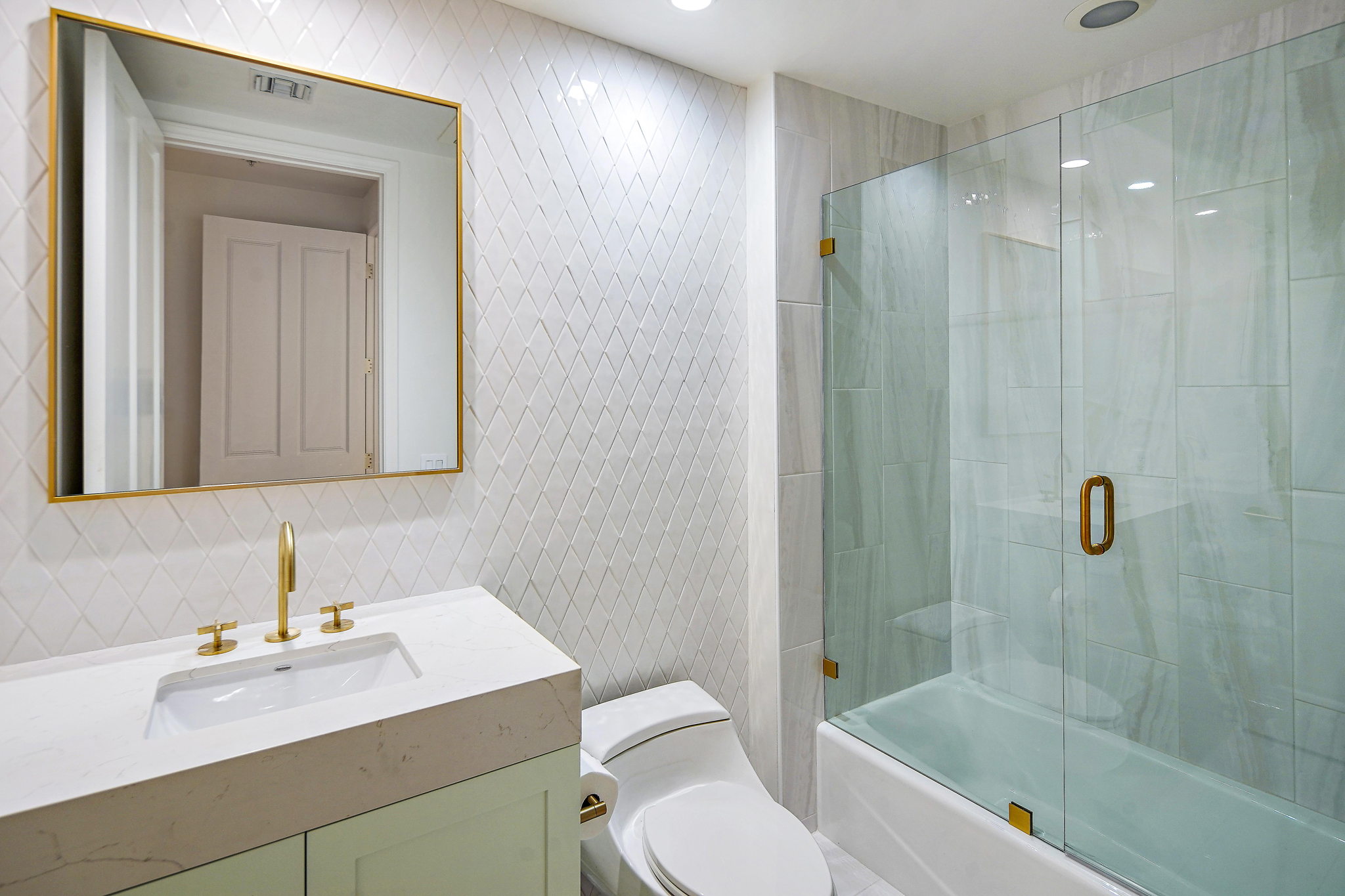 11500 San Vicente unit 312-32