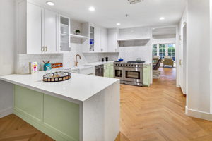 11500 San Vicente unit 312-7
