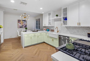 11500 San Vicente unit 312-8