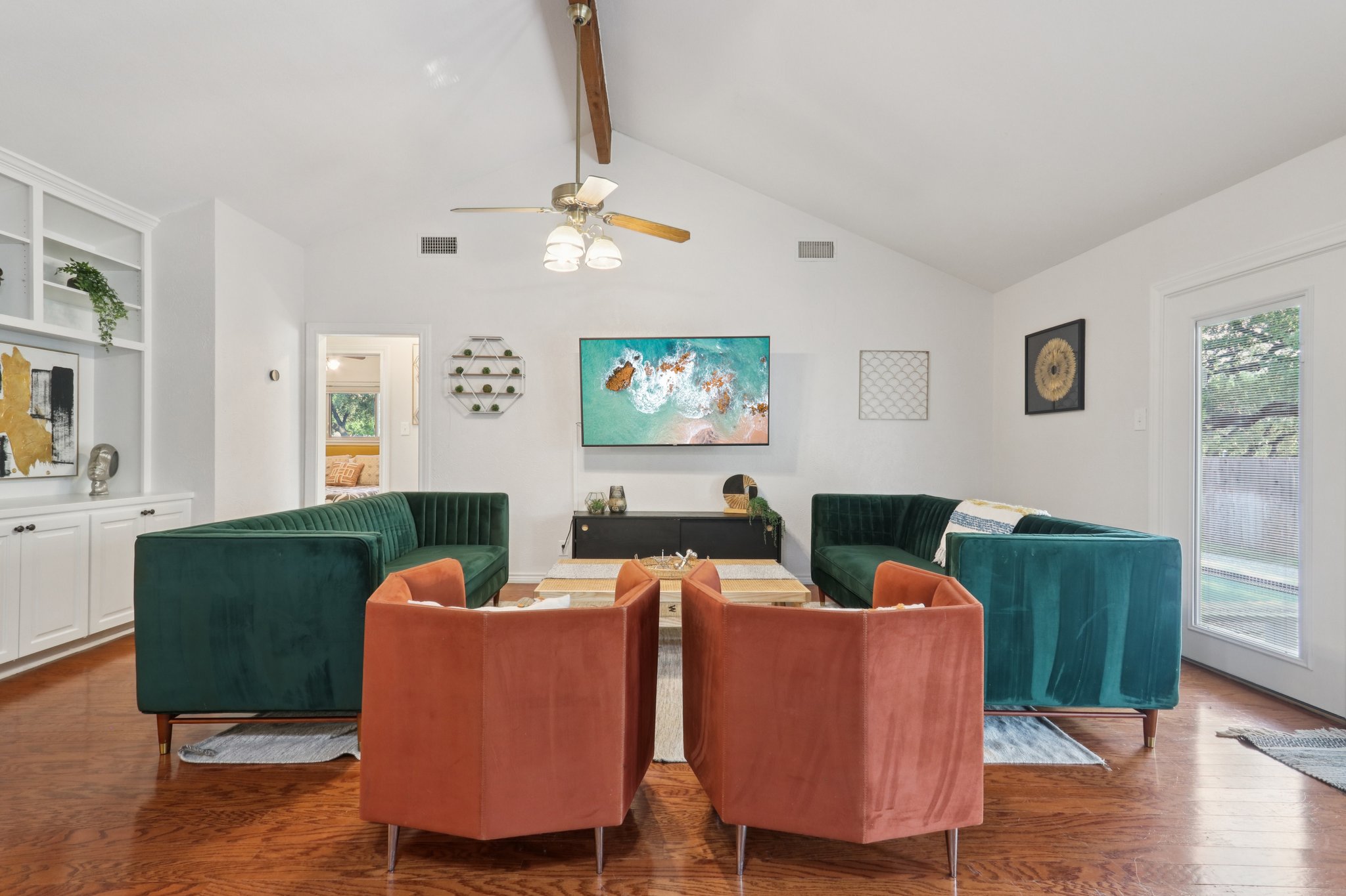 Sterlinghill Dr-S0808-011.jpg