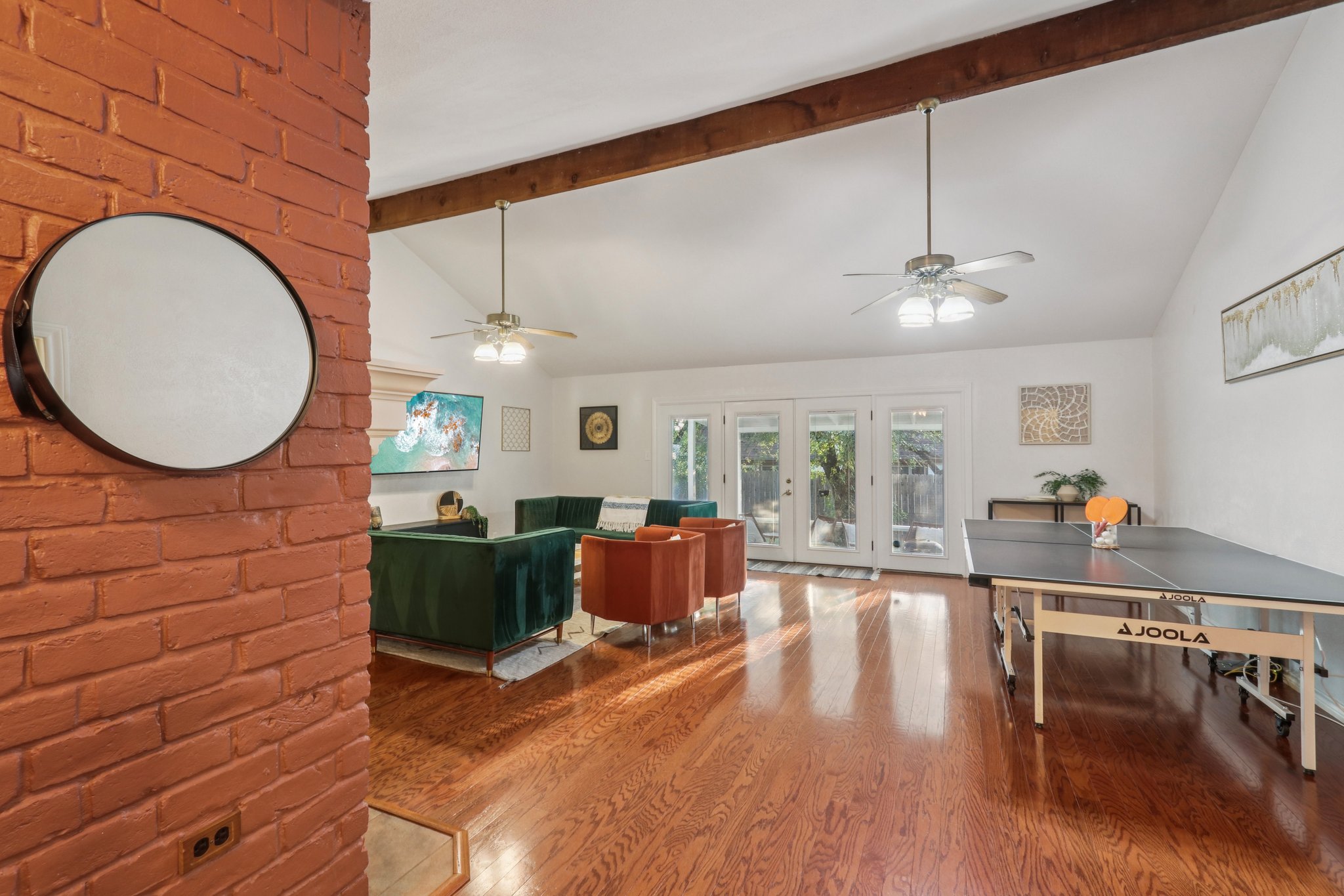 Sterlinghill Dr-S0808-019.jpg