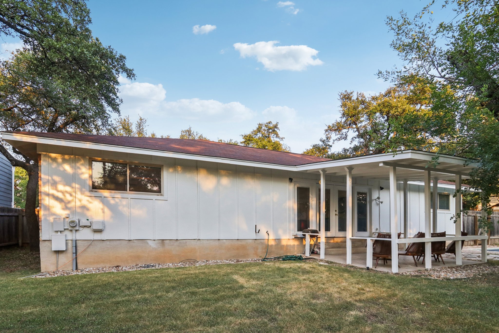 Sterlinghill Dr-S0808-050.jpg