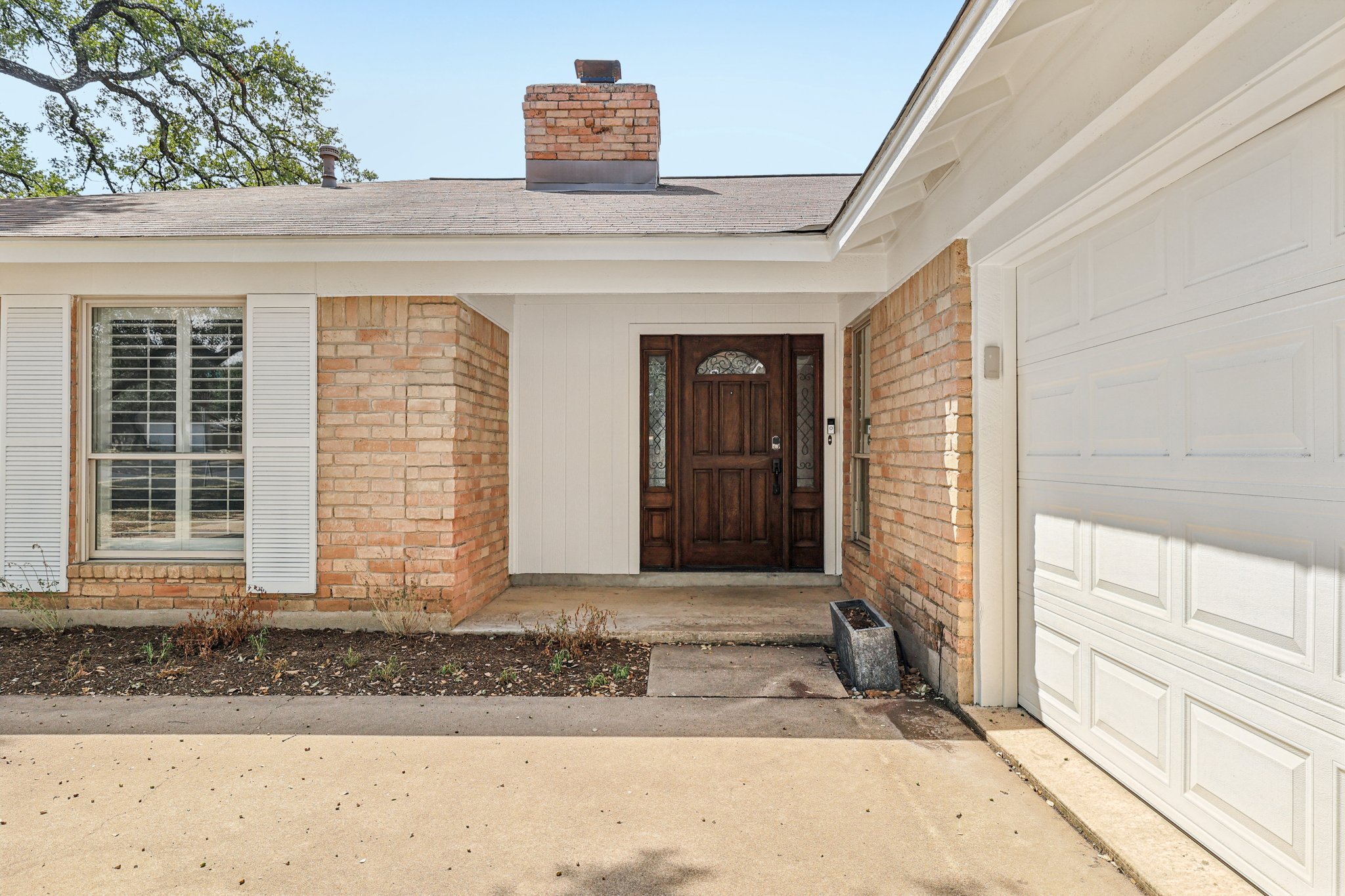 Sterlinghill Dr-S1809-1-005.jpg