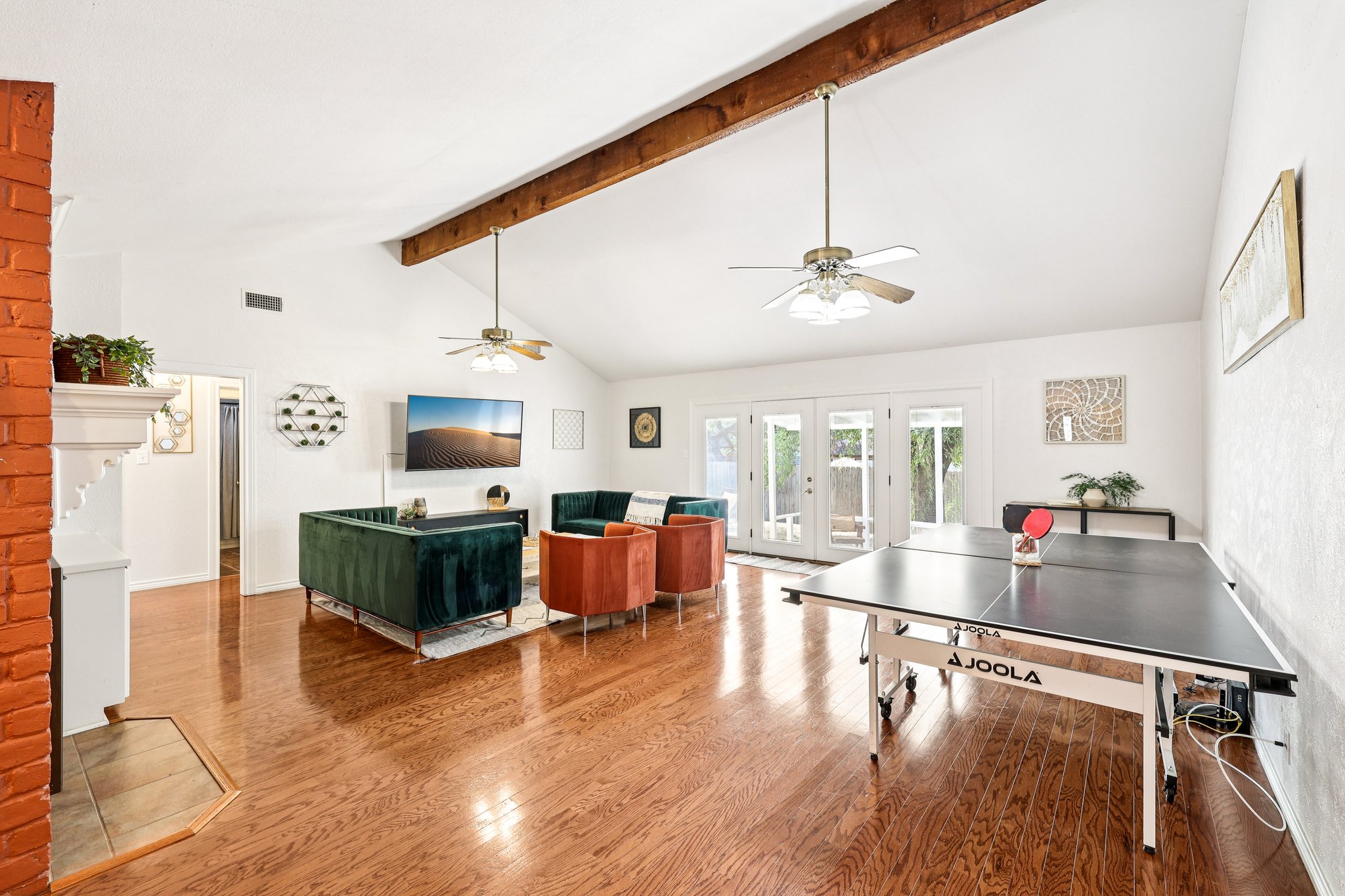 Sterlinghill Dr-S1809-1-007.jpg