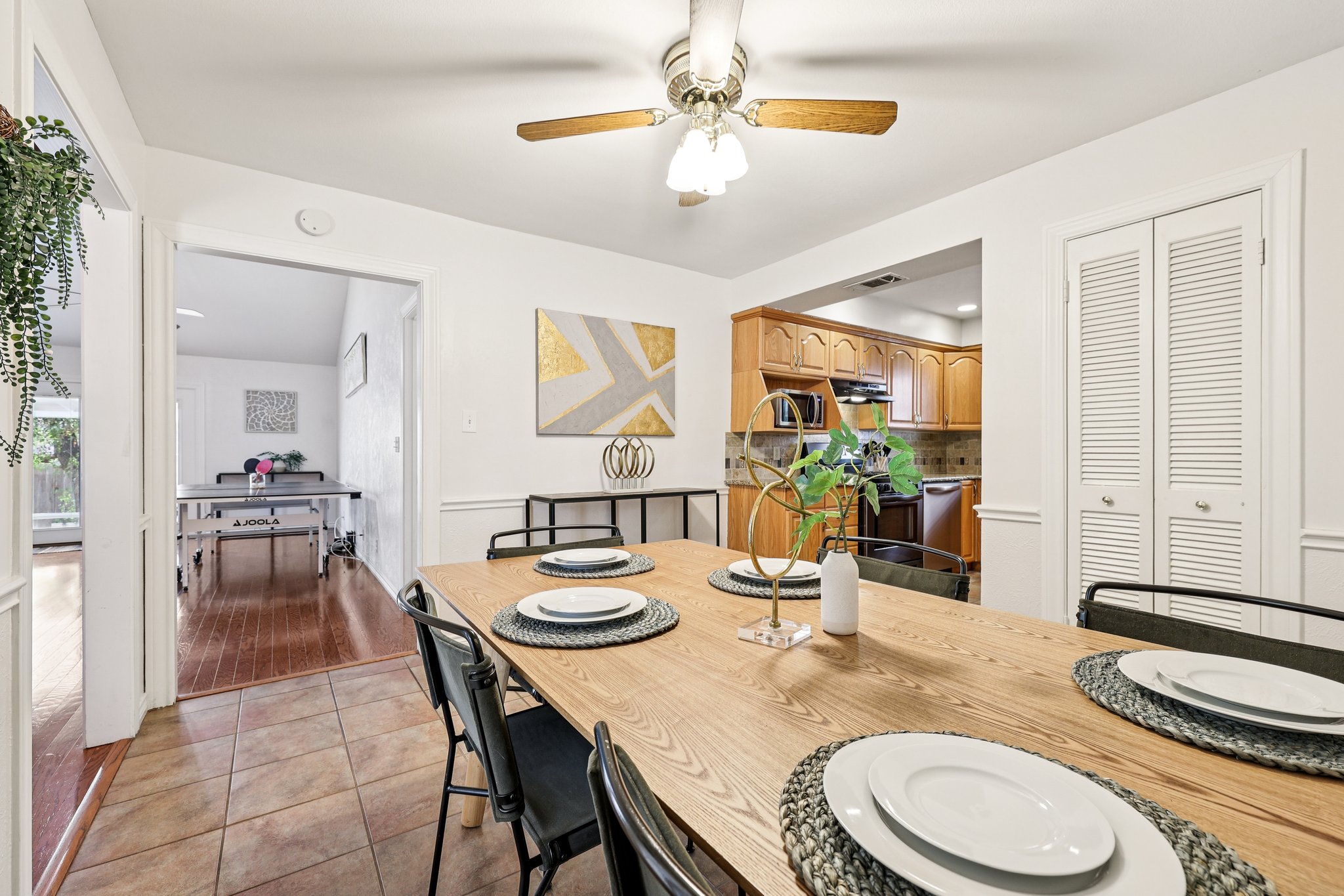 Sterlinghill Dr-S1809-1-018.jpg