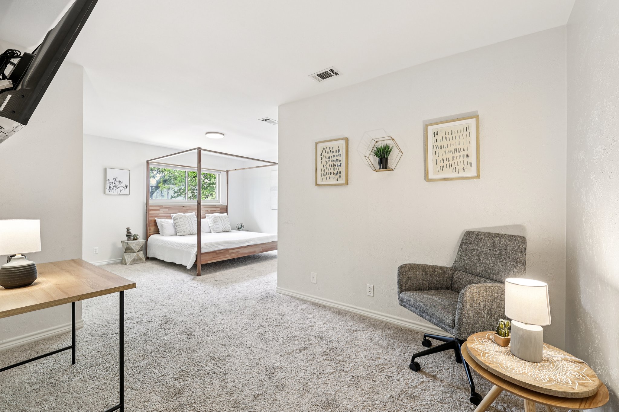 Sterlinghill Dr-S1809-1-023.jpg