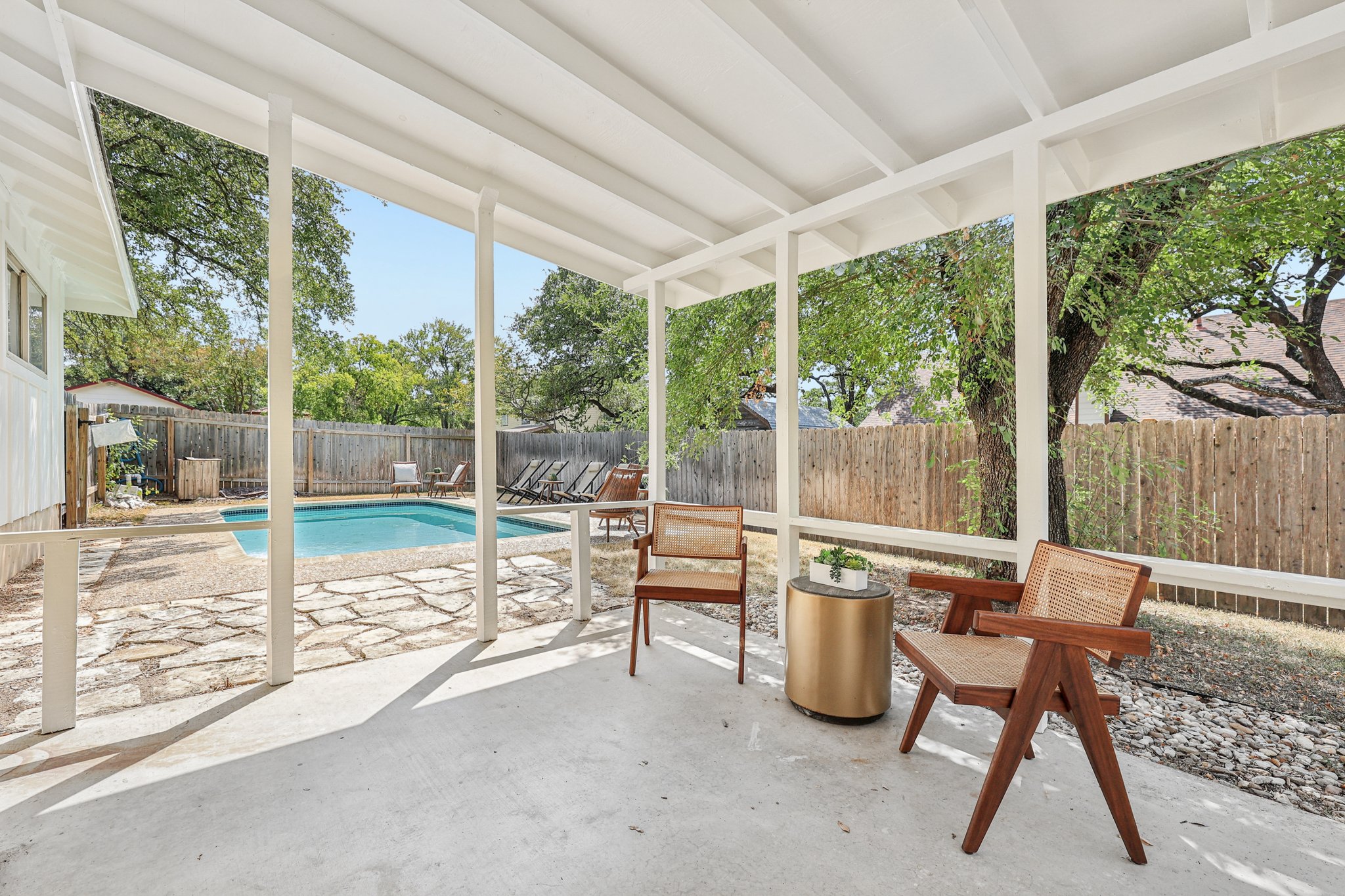 Sterlinghill Dr-S1809-1-040.jpg