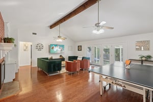 Sterlinghill Dr-S0808-008.jpg