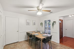 Sterlinghill Dr-S0808-021.jpg