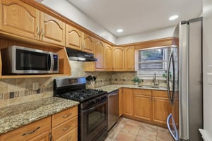 Sterlinghill Dr-S0808-024.jpg