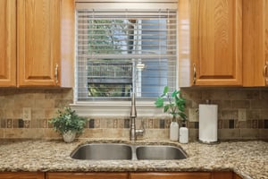 Sterlinghill Dr-S0808-025.jpg