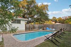 Sterlinghill Dr-S0808-047.jpg